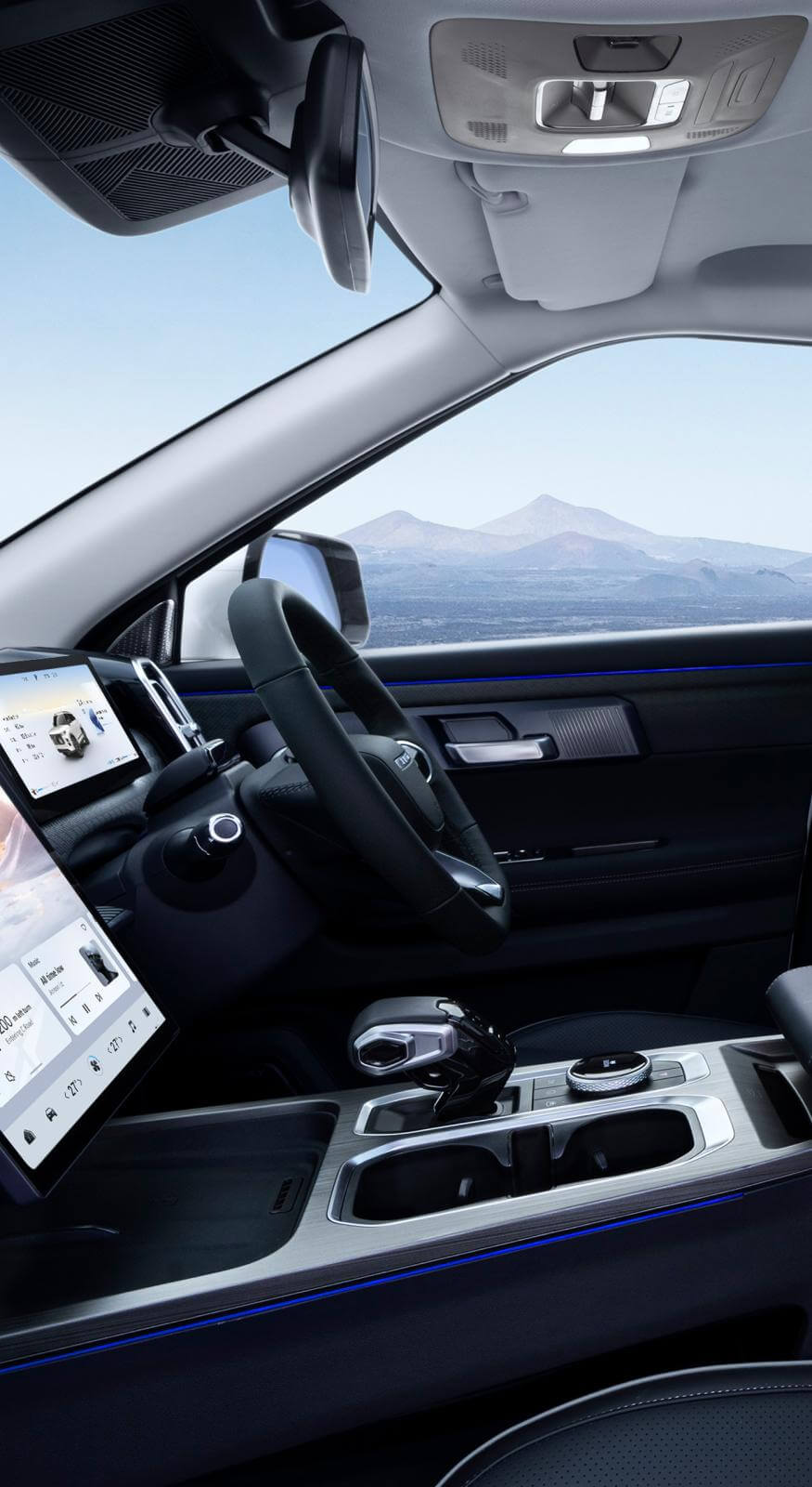 J7-interior-mobile